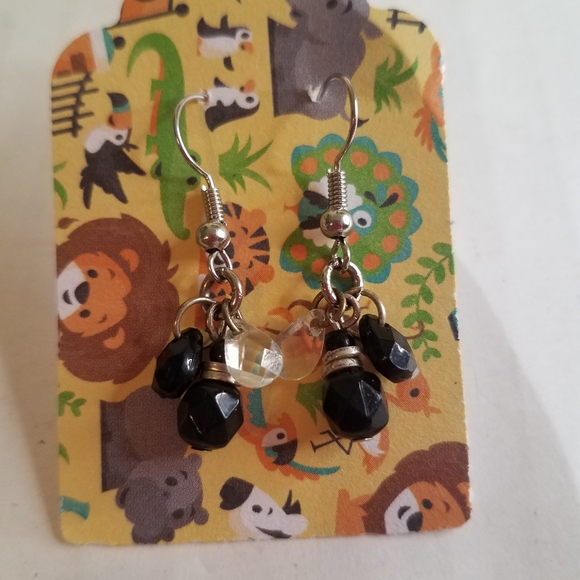Jewelry - Handmade earrings black and white potion j304